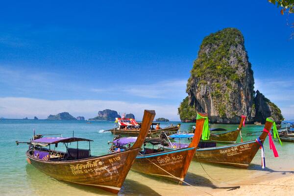 Thailand Has Cut Its Visa-Free Stay to 30 Days