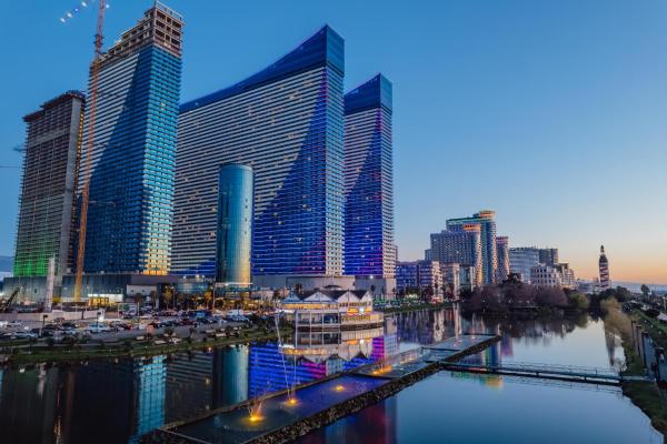 How to Invest in Overseas Real Estate: Proven Strategies for Stable Income